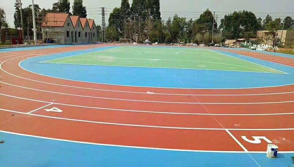 運(yùn)動塑膠跑道